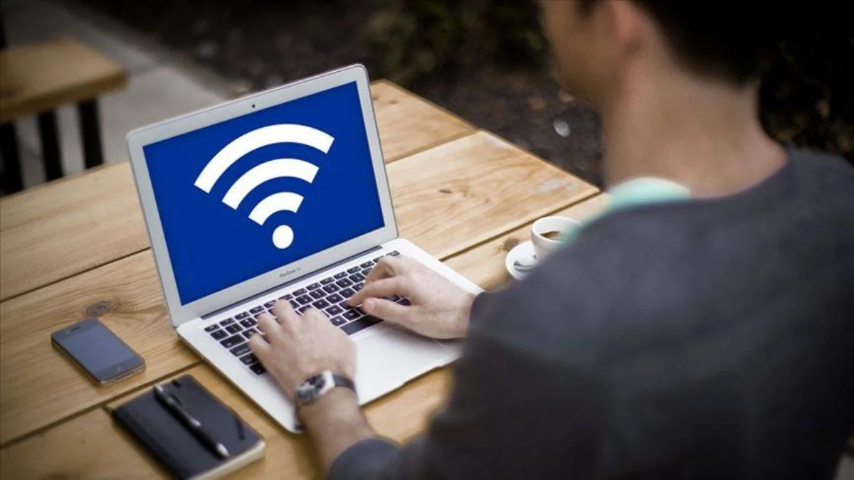 Ücretsiz internet geliyor