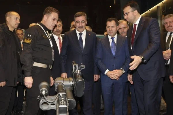 Dışa bağımlılık yüzde 80'den yüzde 20'ye geriledi! Cumhurbaşkanı Yardımcısı Yılmaz: Değişim değil, bir devrim oldu