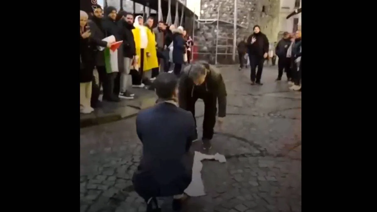 'Evlilik teklifi'nden 'Gazze' mesajı çıktı