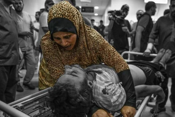 Gazze'de bütün insanlık ölüyor! 600 yaralı ve hasta ölümle burun buruna