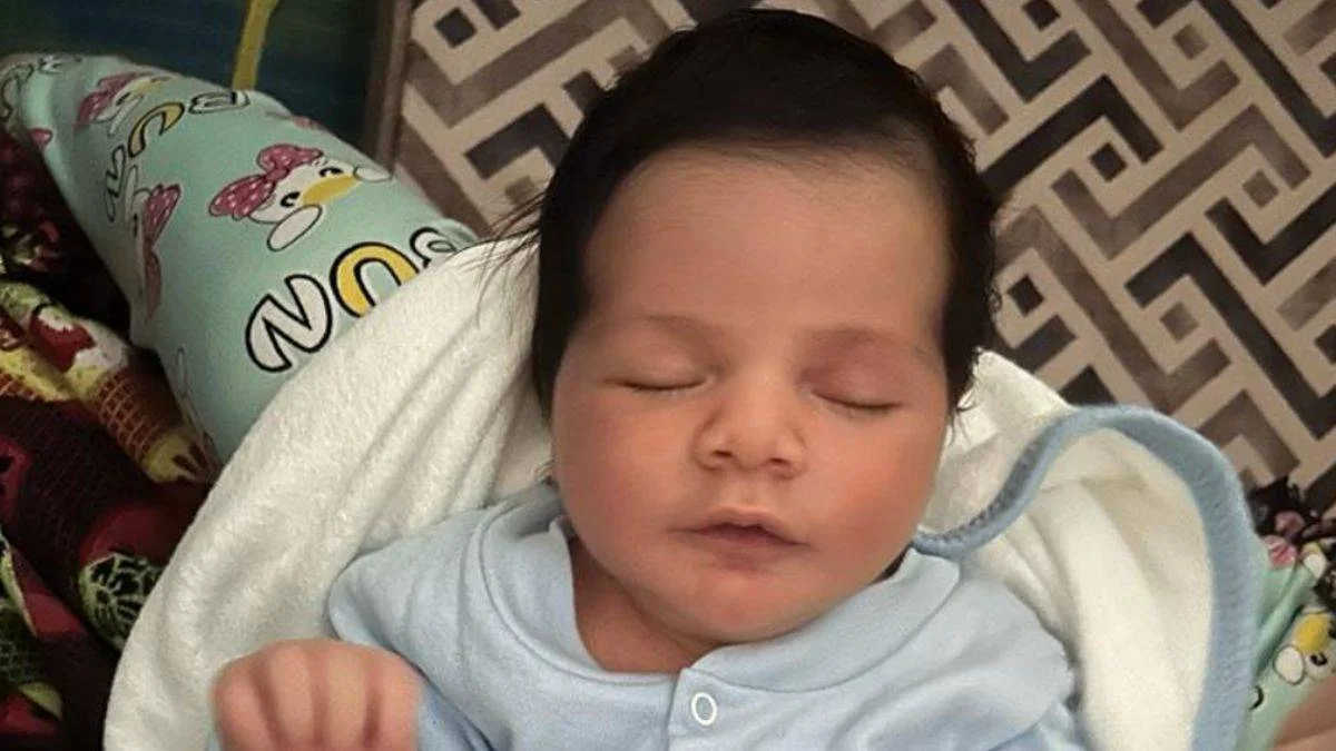 İşgal altındaki Gazze'de 'Adem' bebek mucizesi
