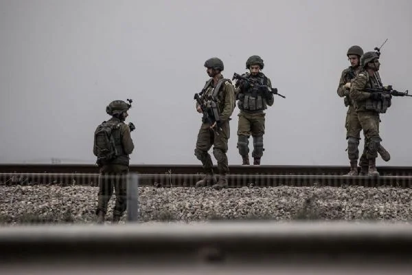 İsrail'de askerlik yapmayı reddeden Yahudi gençler: Irkçı bir orduda görev almak istemiyoruz