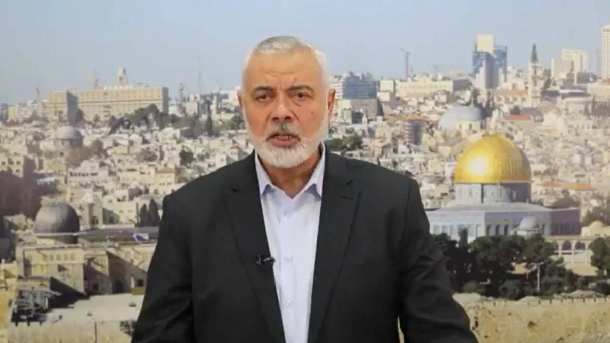 İsrail, Hamas lideri Heniyye'nin evini bombaladı