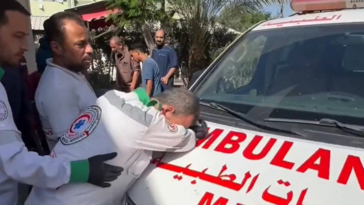 İsrail ordusunun öldürdüğü oğluyla vedalaşıp işine döndü