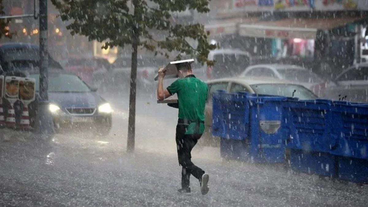 İstanbul ve 19 il için sağanak yağış uyarısı