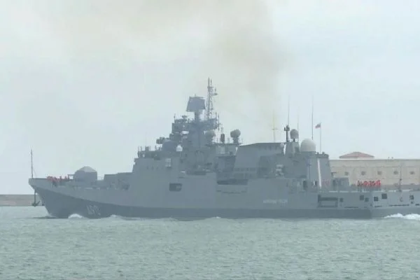 Kırım'da Rus Karadeniz Filosu'na ait çıkarma gemileri Ukrayna tarafından vuruldu