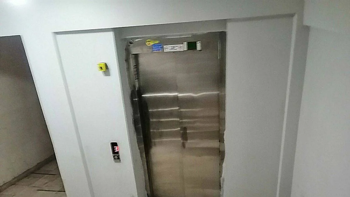 Manisa'da anne ile kızı, asansörde ölü bulundu