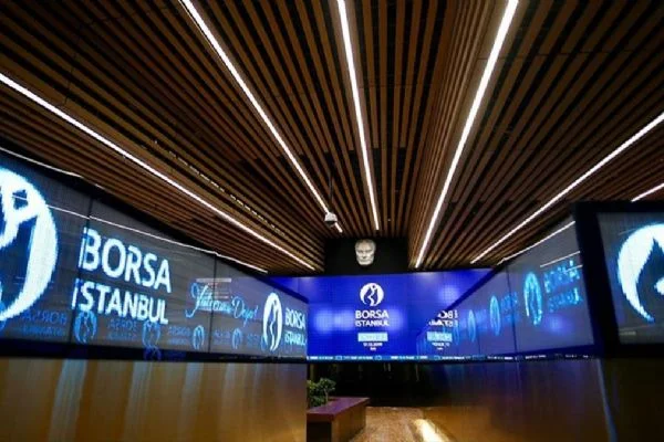 SAHOL Hisse senedi - 3 Kasım 2023 SABANCI HOLDING hisse
