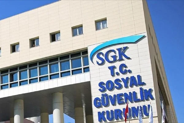 SGK, depremden etkilenen 5 ilde bildirimde bulunma süresini uzattı
