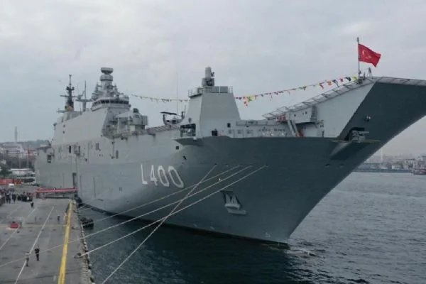 Türkiye'nin en büyüğü TCG Anadolu Kocaeli'nde ziyaretçileriyle buluştu