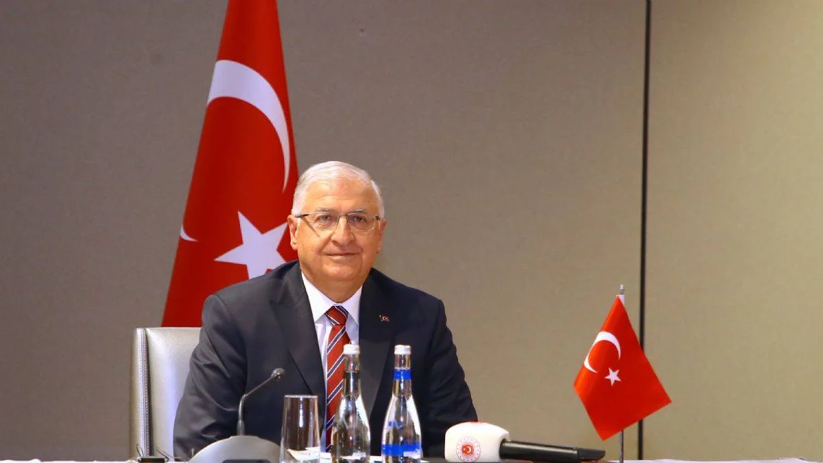 Bakan Güler'den 'savaş uçağı' açıklaması