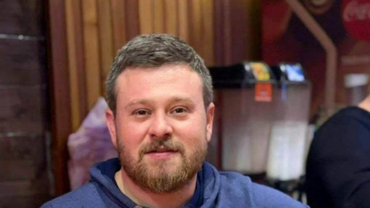 'Eşime baktın' kavgası; kalbinden bıçaklanıp öldürüldü