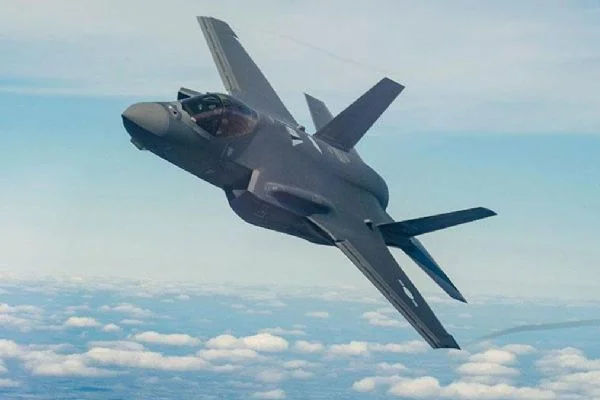 Güney Kore, hasar alan ve onarımı yenisini almaktan daha pahalı olan F-35A'yı emekliye ayırdı