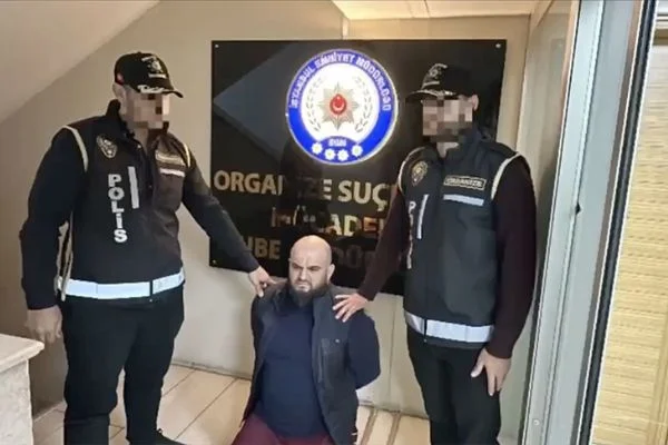 Interpol tarafından aranan organize suç örgütü yöneticisi İstanbul'da yakalandı