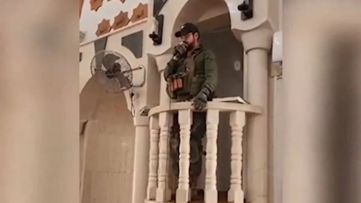 İsrail'de 'Cami' tartışması: 'Beni tehdit etmeyin'