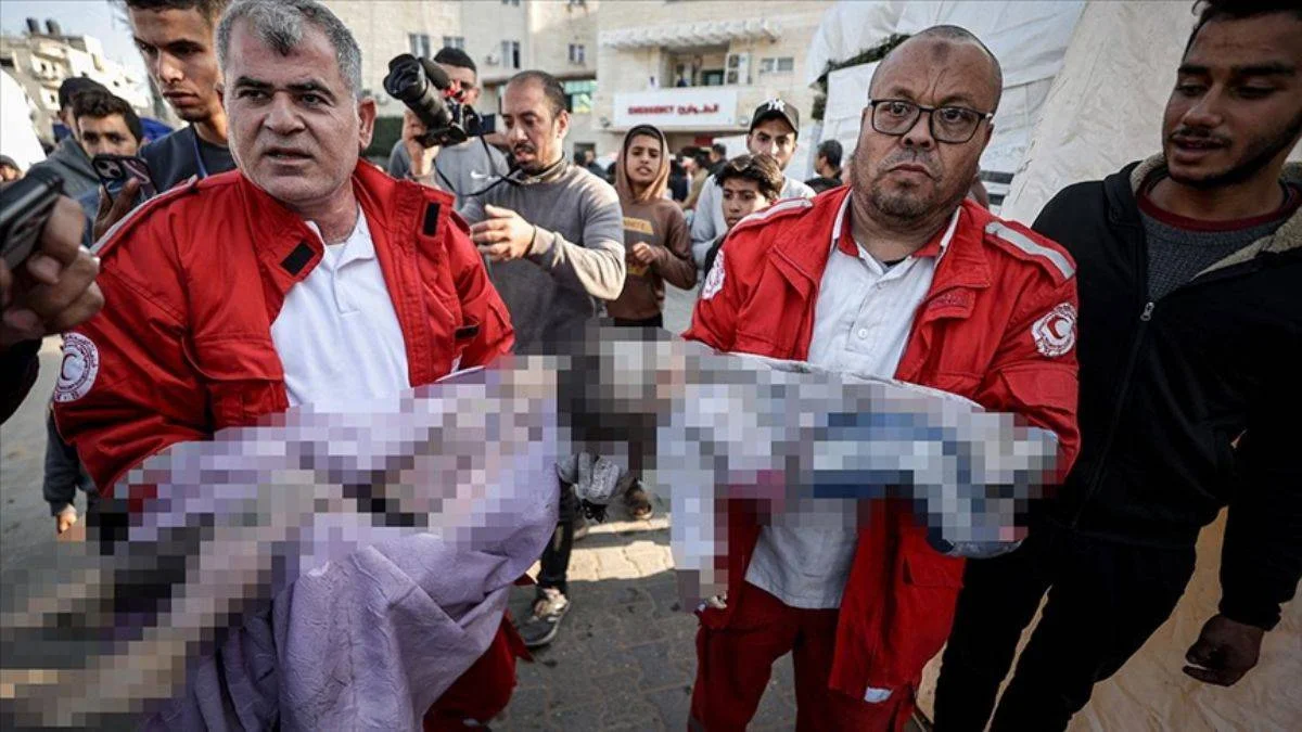 İsrail vahşeti: Çoğu çocuk 30 sivil katledildi