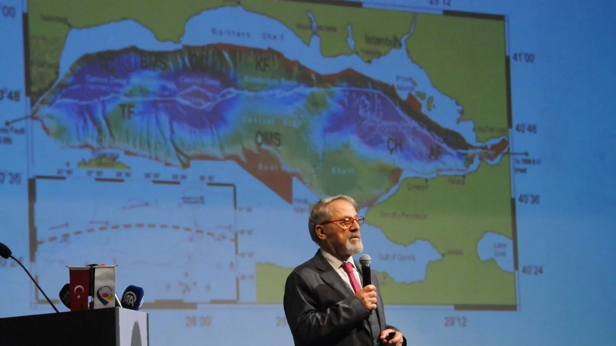Naci Görür: Şakası yok, deprem olacak
