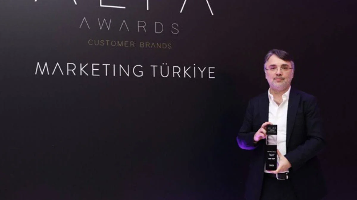 Sur Yapı 'Müşteri Deneyimini En İyi Yöneten Marka - Yılın Tüketici Markası' Seçildi