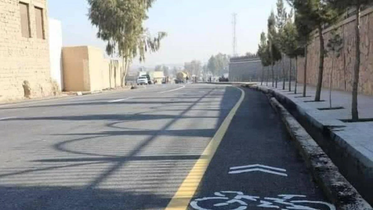 Afganistan'a geri dönenlere iş ve barınma imkanı
