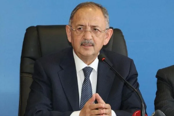 Bakan Özhaseki'den şehit Özdemir'in ailesine destek