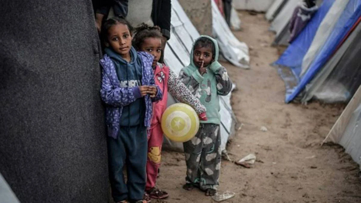 Gazze'de 1,1 milyon çocuk ölümle karşı karşıya