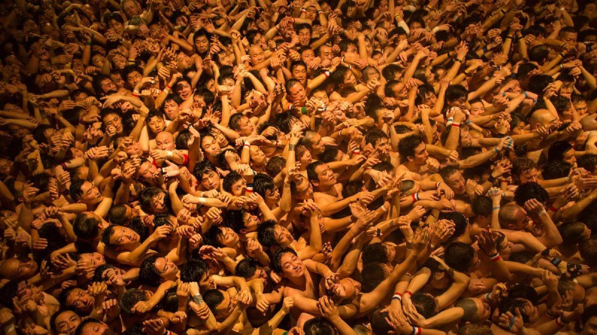 Japonların 'çıplak adam' festivalinde kadınlara izin çıktı