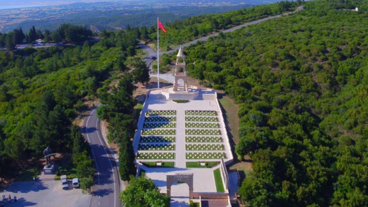 Prof. Dr. Karataş: MSB'nin 'Şehitlerimiz' kitabında şehit sayısı eksik