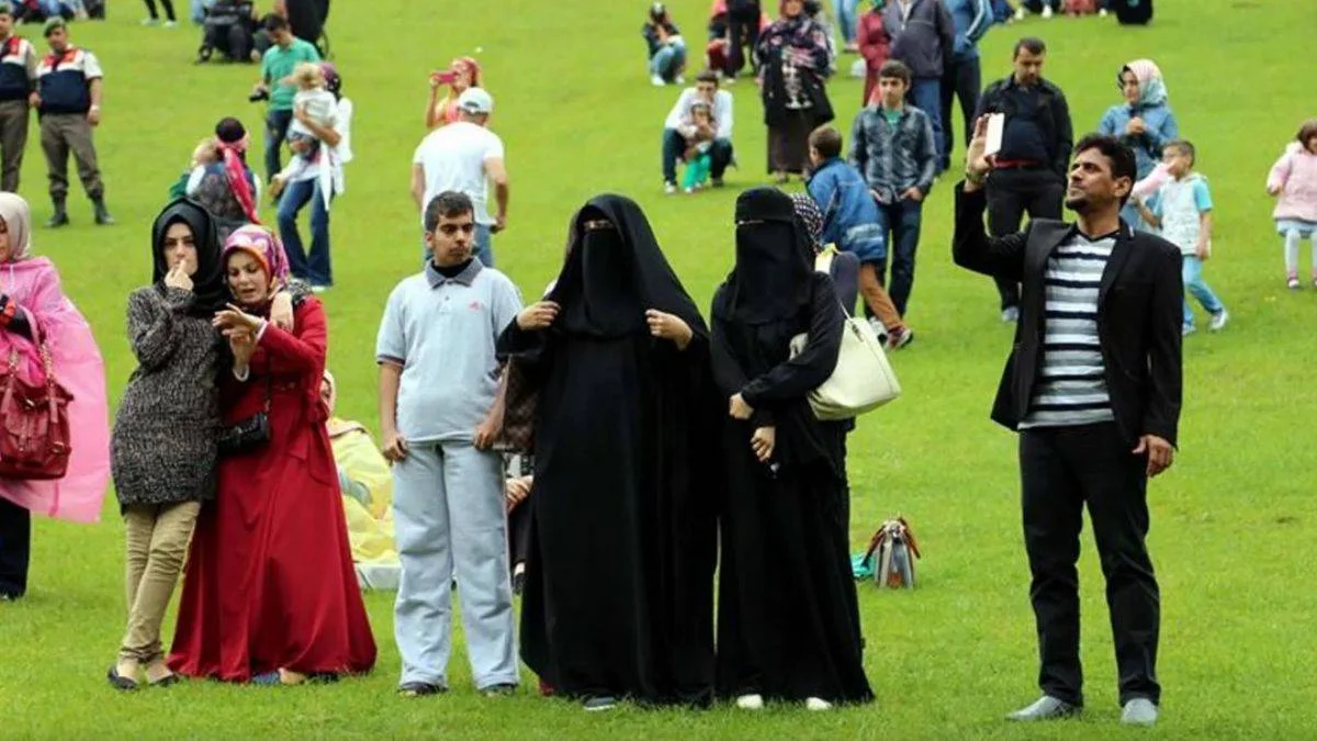 Ruslardan sonra Araplarda başladı! Türkiye'ye kötü haberi verdiler