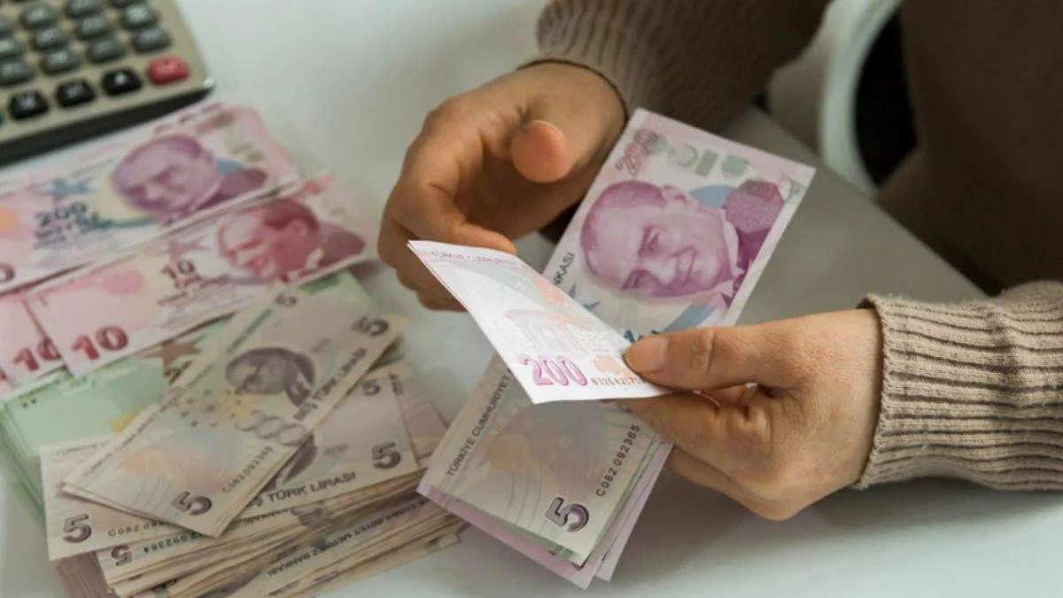 Son dakika: Emekliler hakkında yeni zam kararı!