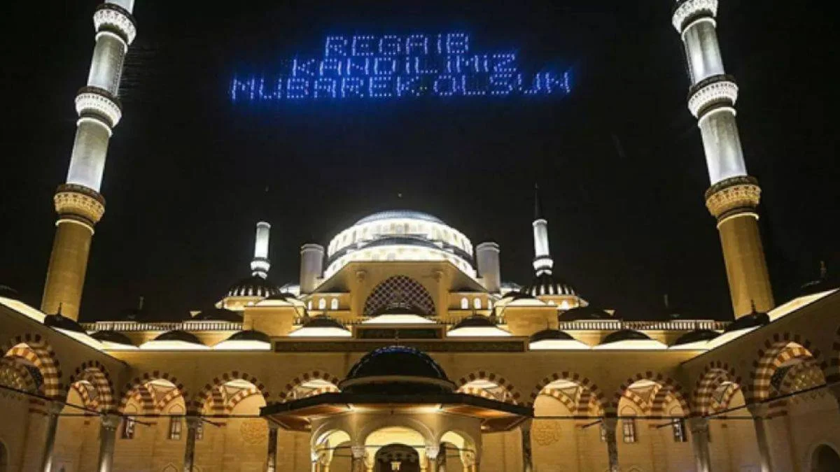 Üç ayların ilk başlangıcı Regaip Kandili yarın