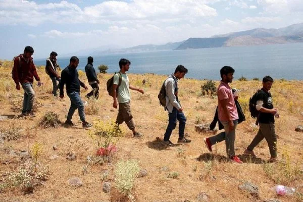 Ülkesine dönen Afganların sayısı belli oldu