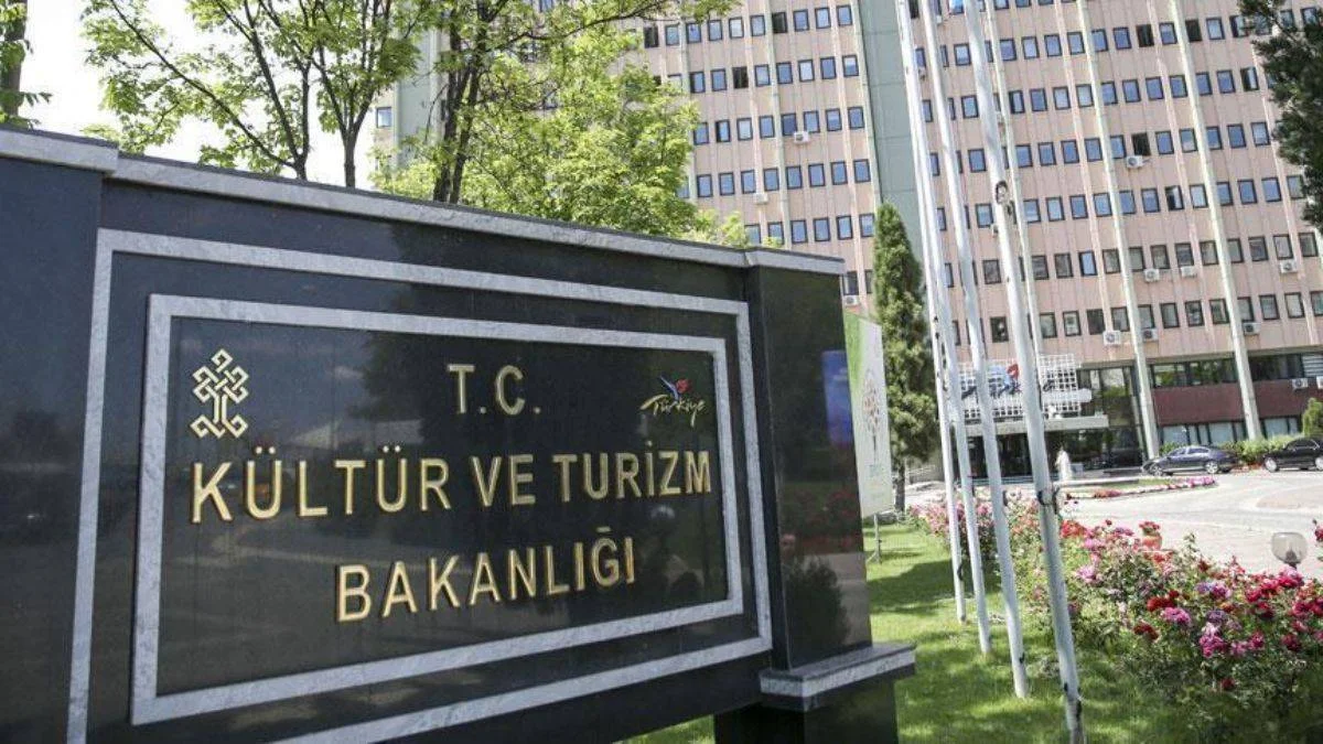 Yeni bir kültür politikasına ihtiyaç duyulurken, Ersoy ve Mumcu neyin mücadelesine girdi ve kimlerle birlikte!
