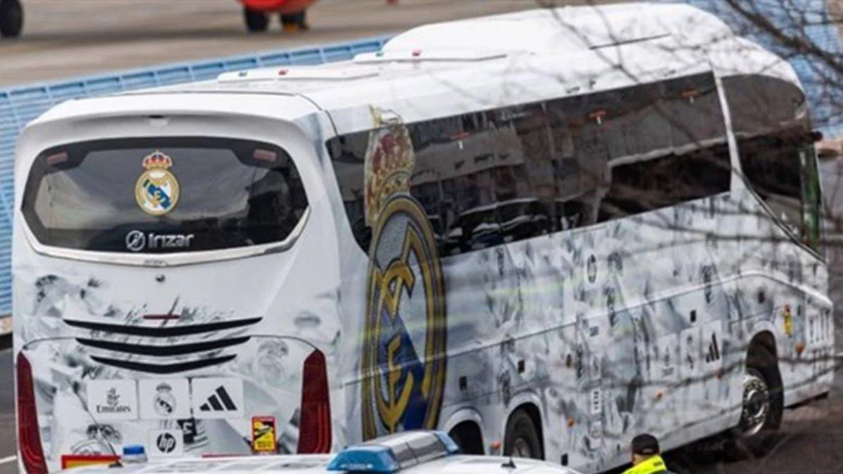 Arda Güler de içindeydi: Real Madrid takım otobüsü Almanya'da kaza yaptı
