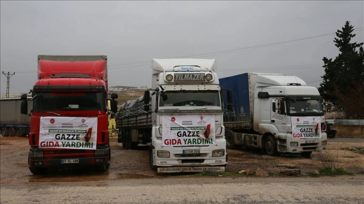 Gaziantep'ten Gazze'ye 10 tır gıda yardımı