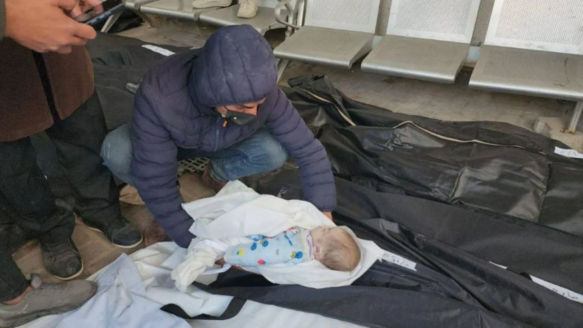 İsrail'in Refah'a saldırılarında 100'den fazla kişi öldürüldü