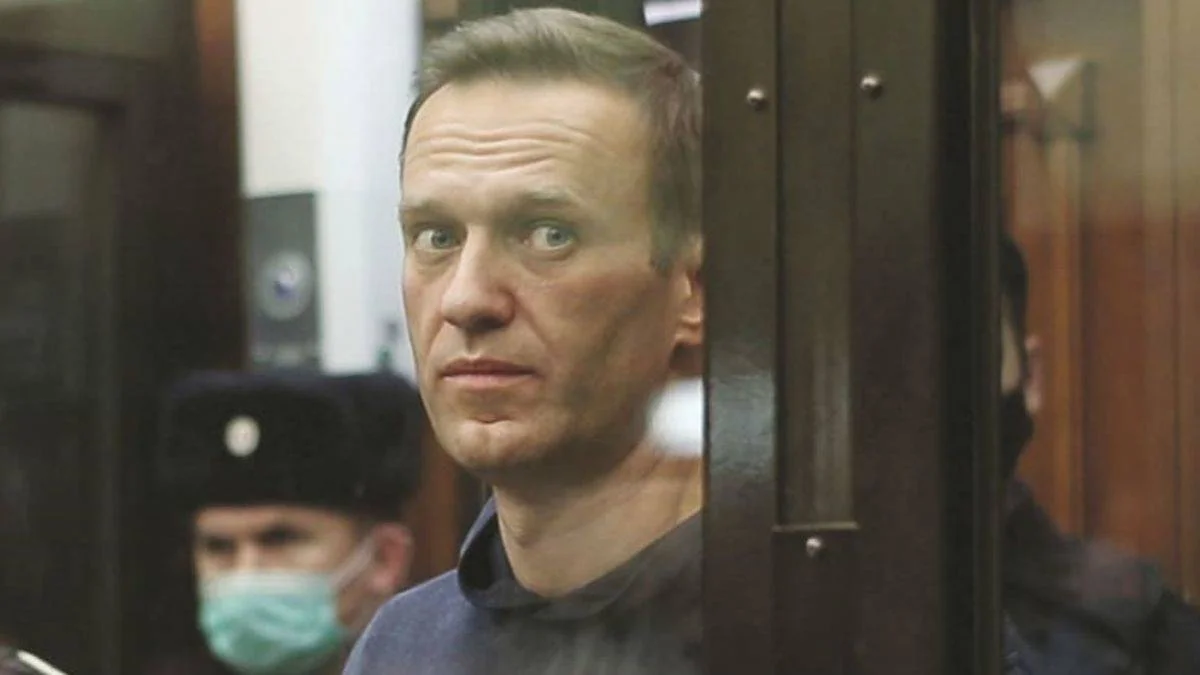 Sürekli şapka değiştiren adam; Navalny kimdir?