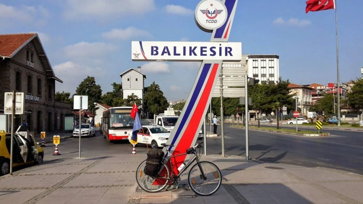 Balıkesir Büyükşehir hangi partide? Balıkesir Büyükşehir Belediye başkanı kimdir? Ak Parti CHP İyi Parti Balıkesir Belediye başkan adayları