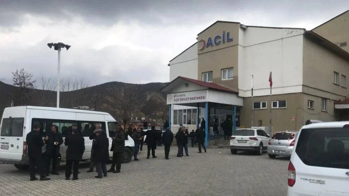 Bitlis'te aile katliamı: 3 ölü