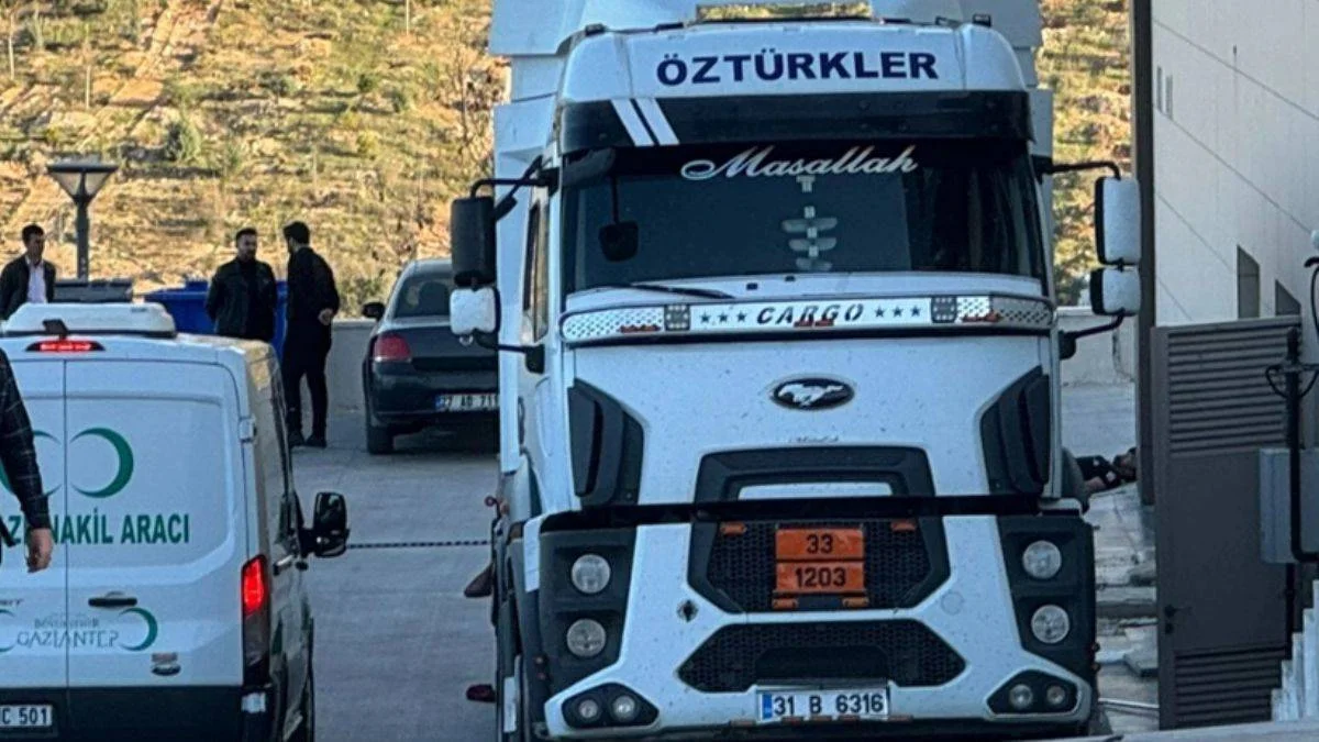 Gaziantep'te facia: Yakıt tankerinin içinde ölü ve yaralılar bulundu!