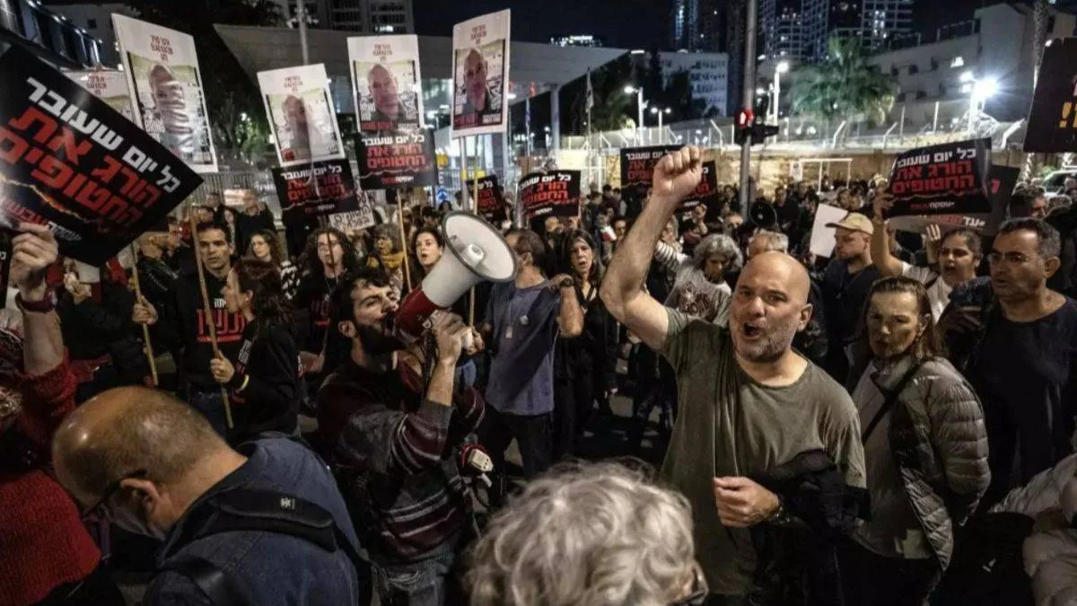 İsrail basını: Gazze'deki İsrailli esirlerin aileleri, esirlerin hayatta olduğuna dair sinyaller aldı