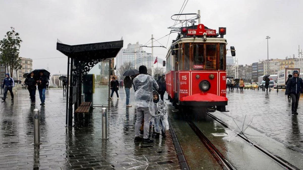 İstanbul ve Ankara valiliklerinden peş peşe uyarı geldi: Yeni haftada havalar nasıl olacak?