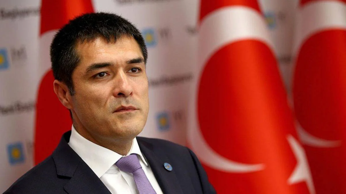 İyi Parti İstanbul (İBB) adayı Buğra Kavuncu kimdir? Buğra Kavuncu kaç yaşında, nereli ve hangi görevlerde bulundu?