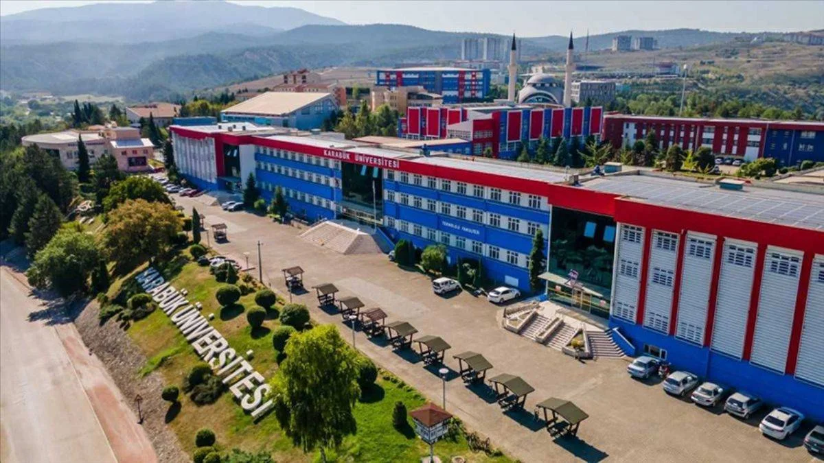 Karabük Üniversitesi'nden HIV paylaşımlarıyla ilgili açıklama