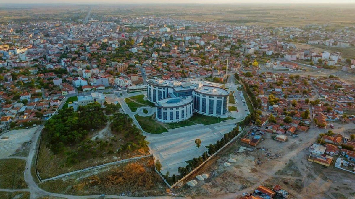 Kırklareli merkez hangi partide? Kırklareli Belediye başkanı kimdir? Ak Parti CHP MHP İyi Parti Kırklareli Belediye başkan adayları