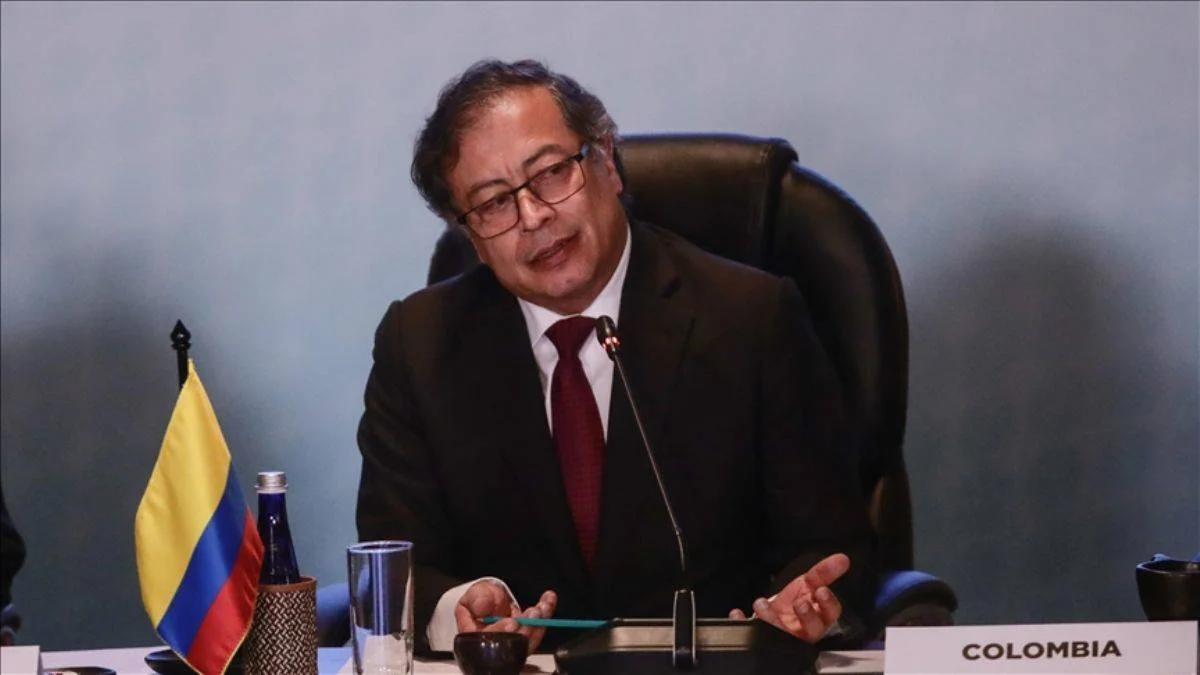 Kolombiya, İsrail'den silah alımlarını askıya aldı
