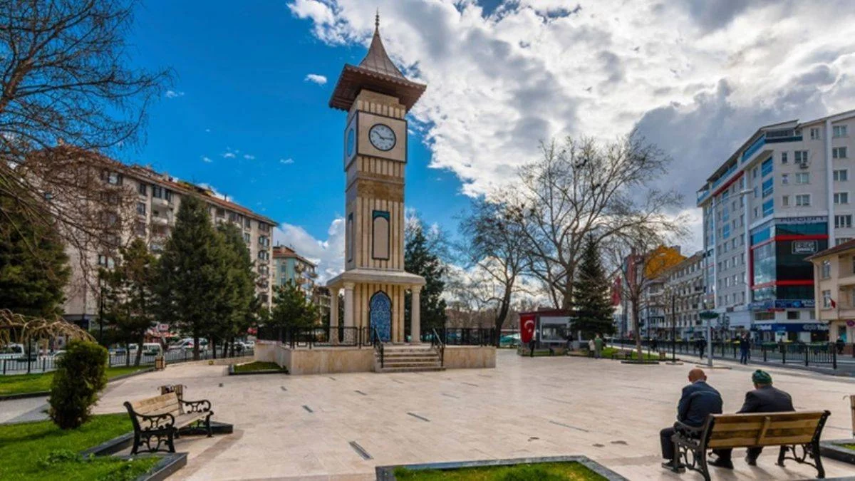 Kütahya merkez hangi partide? Kütahya Belediye başkanı kimdir? Ak Parti CHP MHP İyi Parti Kütahya Belediye başkan adayları