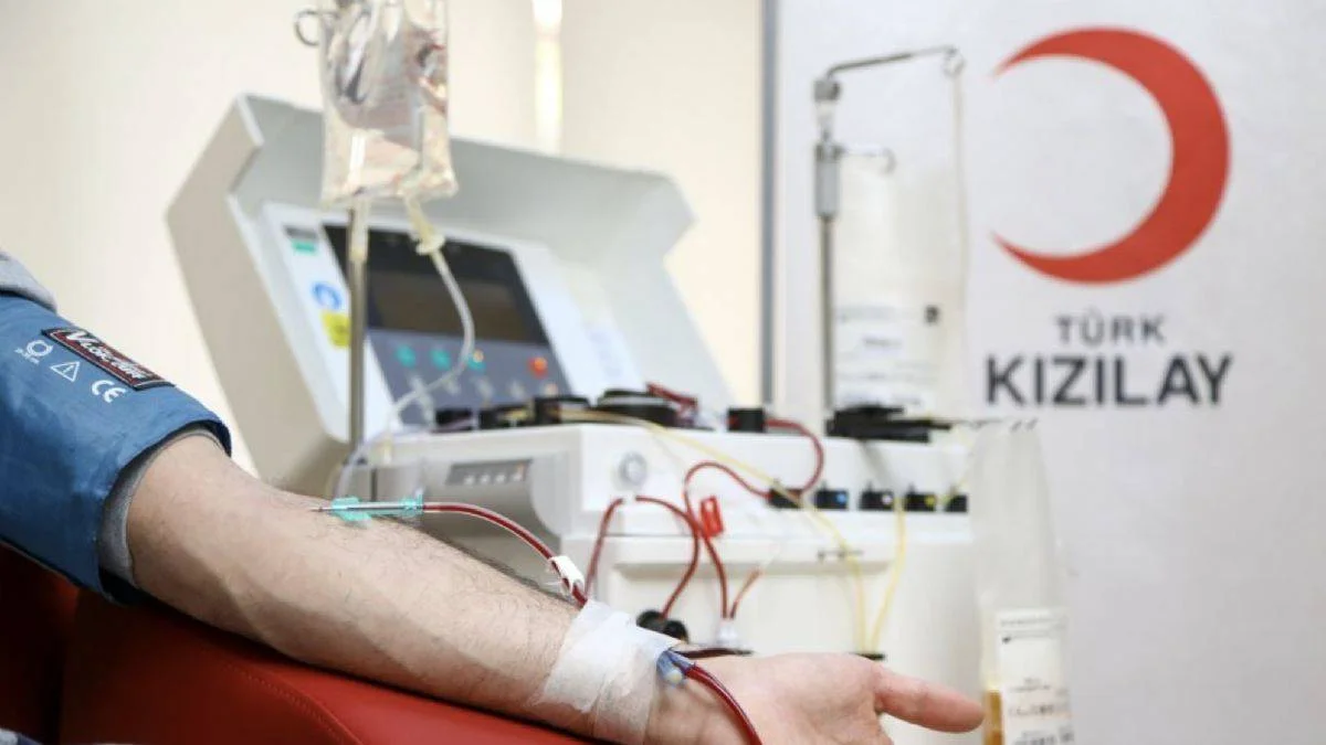 Oruçluyken vücuda kan almak ya da kan vermek orucu bozar mı?