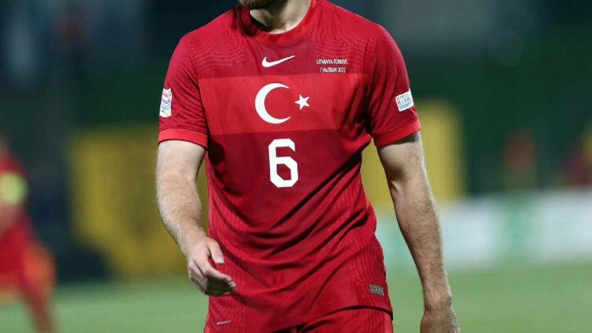 Rekor bonservisle giden milli oyuncu verdiği röportaj sonrası kadro dışı kaldı!
