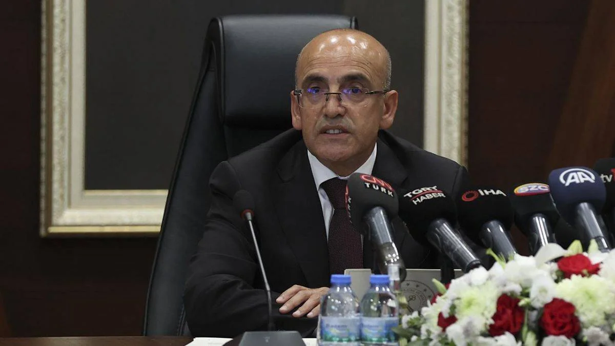 Yeni vergiler gelecek mi? Şimşek'ten açıklama
