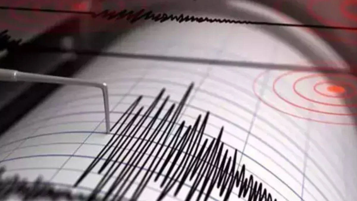 Yunanistan'da 5,7 büyüklüğünde deprem